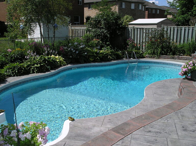 Swimming pool Activities and Sequence in construction buildings